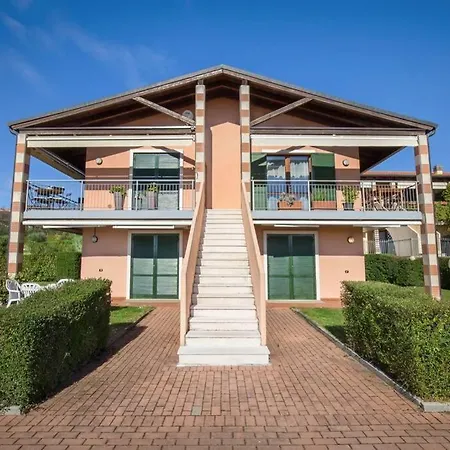 Ca Rina-appartamento Con Piscina E Tennis Apartmán *